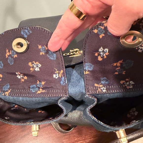 Coach Billie EUC backpack in midnight blue denim and pebbled leather - Picture 9 of 10